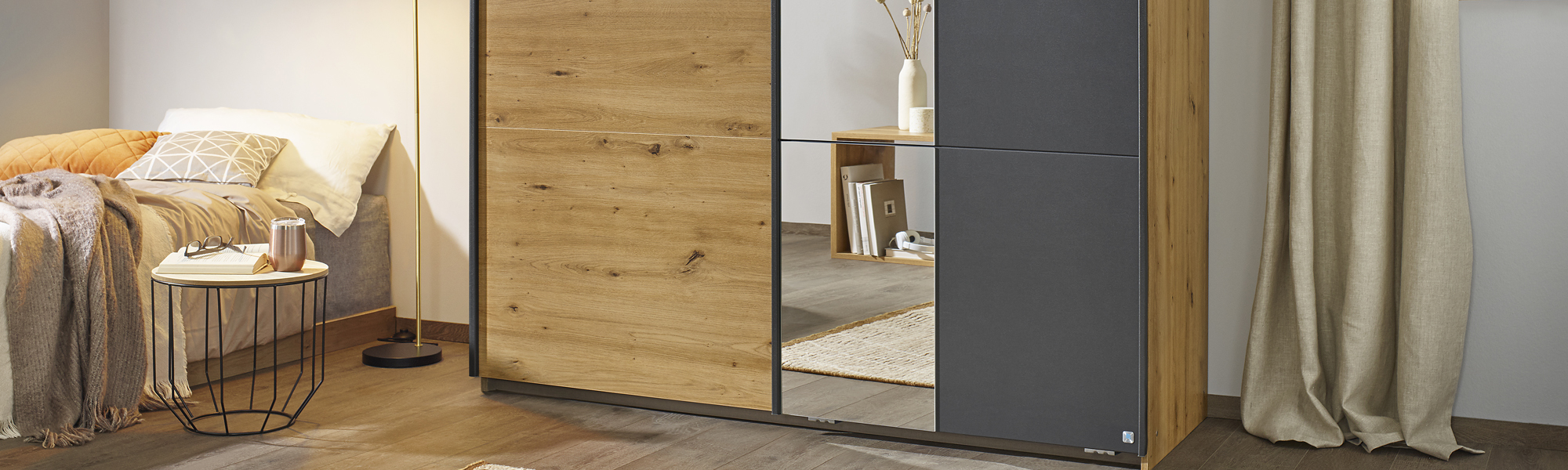 251cm to 300cm Wardrobes